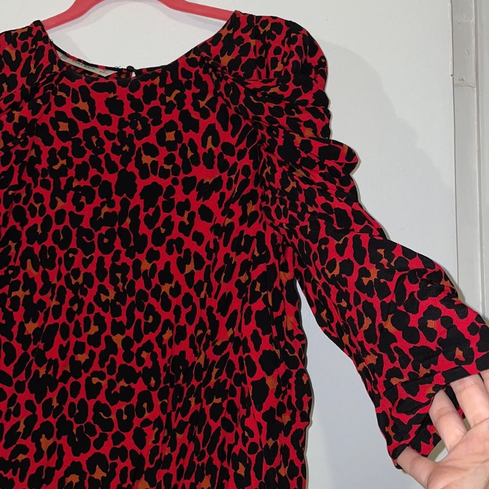 Never Worn Zara Top Size M - Picture 2 of 4
